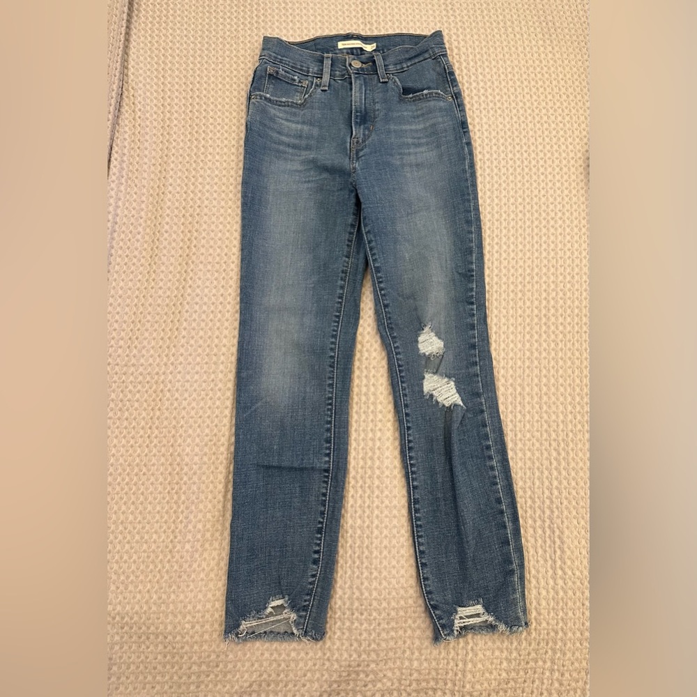 Levi’s 724 High rise straight crop jeans